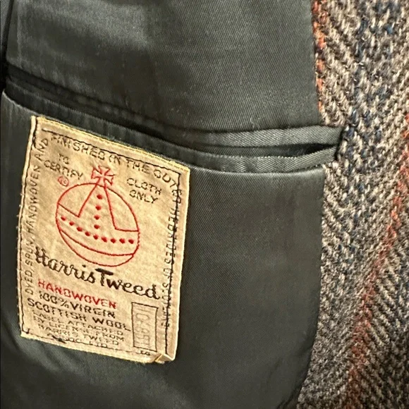 Harris🏴󠁧󠁢󠁳󠁣󠁴󠁿Tweed (42S) - Picture 10 of 16